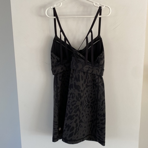 Lululemon just breathe tank animal swirl leopard 6 - Picture 5 of 6